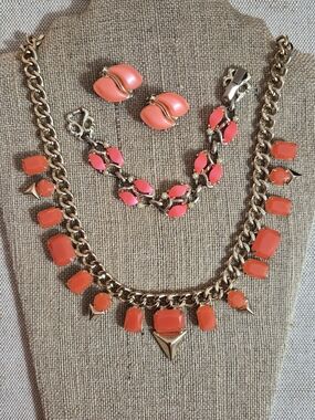 Hot Coral Modern Necklace, Vintage Thermastet Bracelet & Clip Ons
